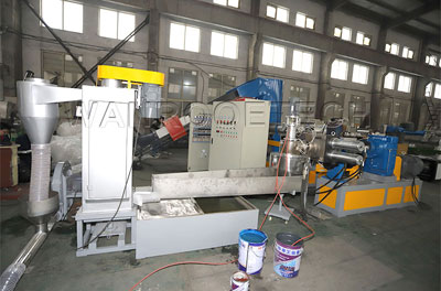 plastic film granulator, plastic film pelletizing machine, plastic film recycling machine, plastic pelletizing recycling machine