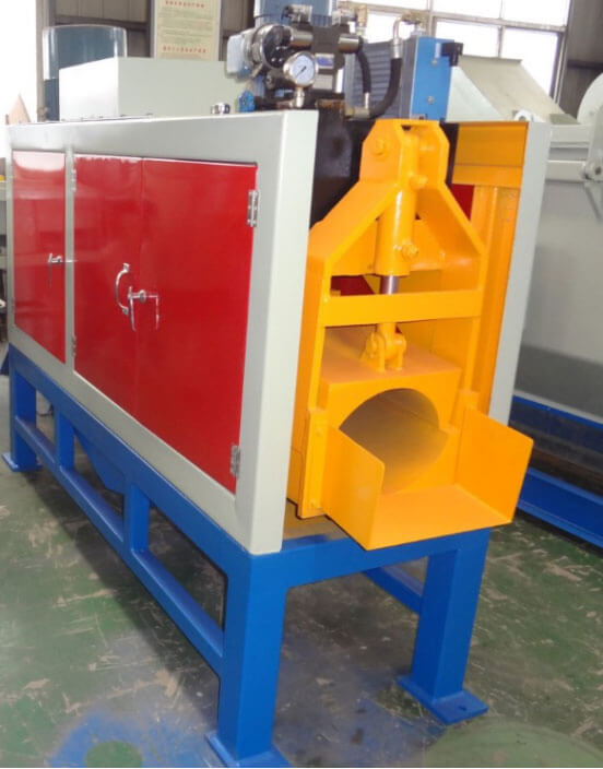 PP-PE-Film-woven-bag-squeezing-drying-machine-8