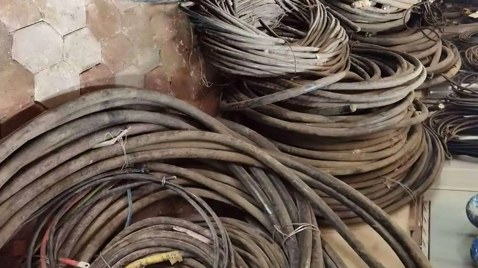 /wp-content/uploads/wanrooetech-recycling-solution-cable-recycling-machine-recycling.webp